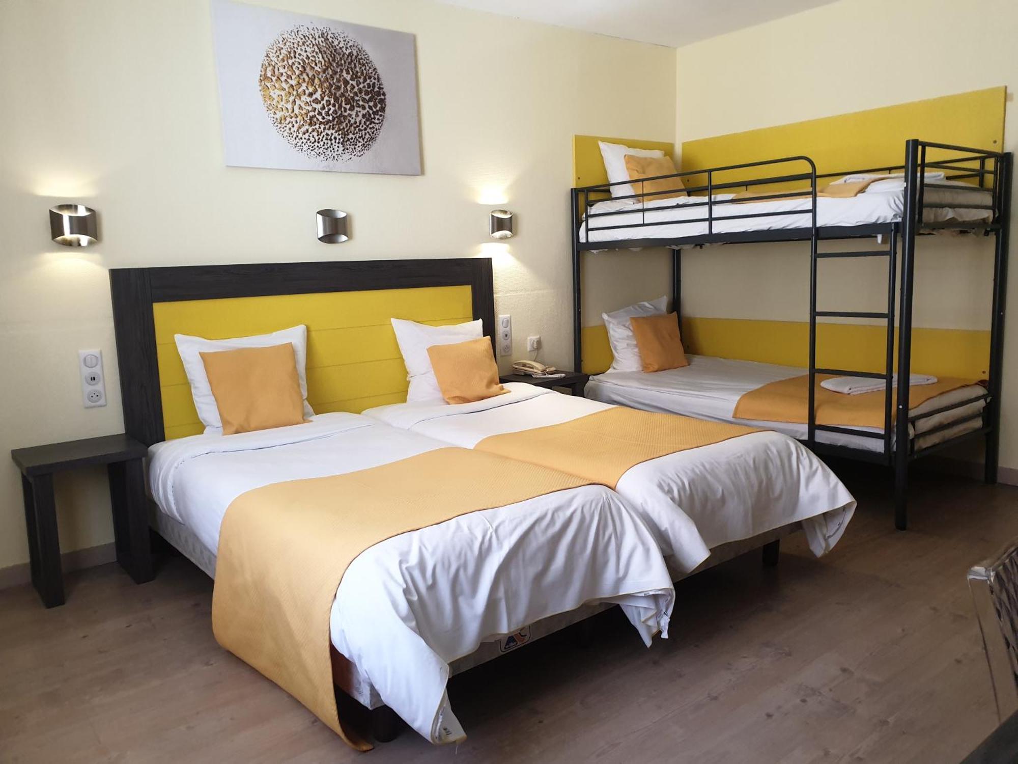 נף-בריסאך Hotel Restaurant Aux Deux Roses מראה חיצוני תמונה