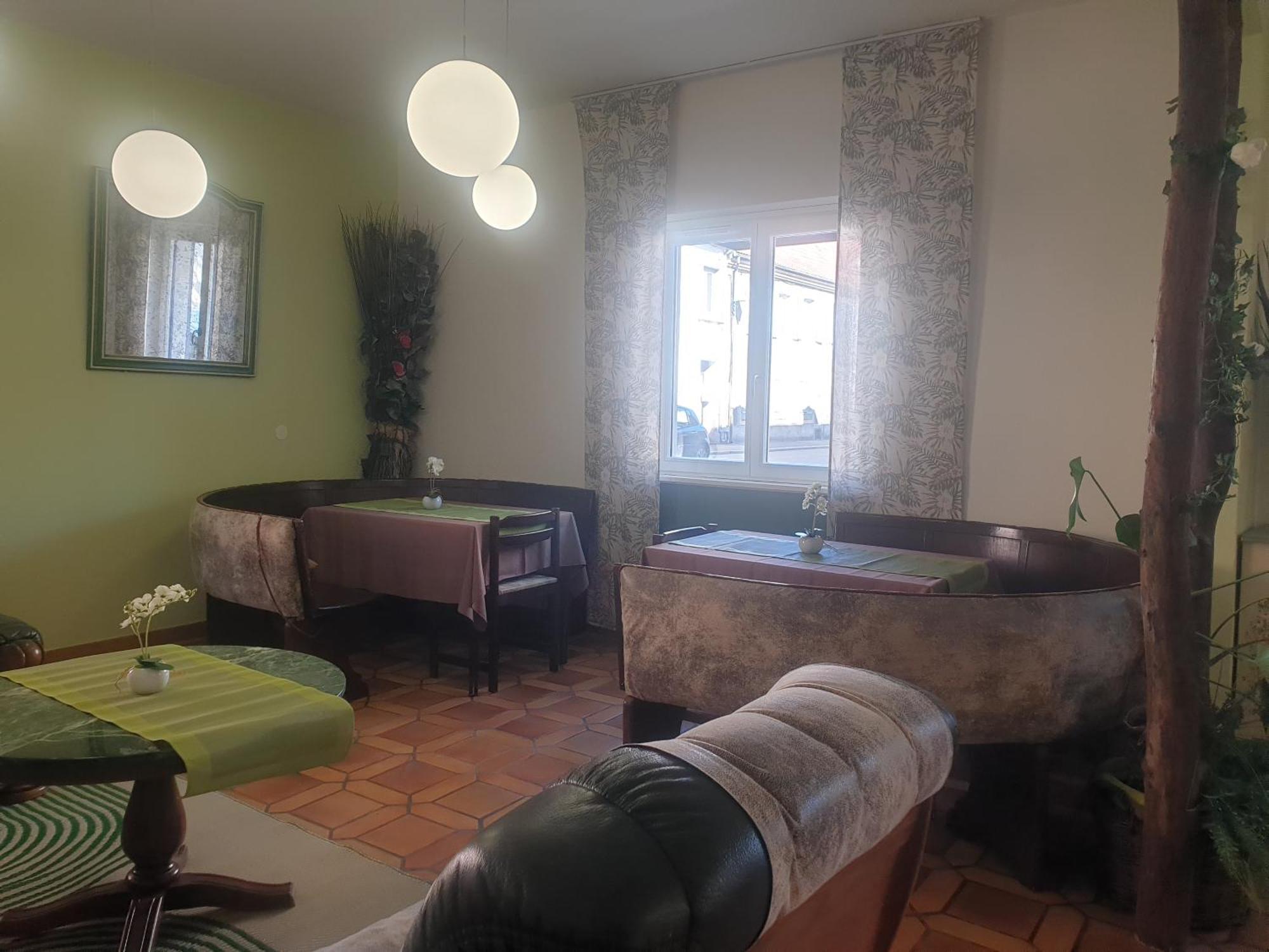 נף-בריסאך Hotel Restaurant Aux Deux Roses מראה חיצוני תמונה